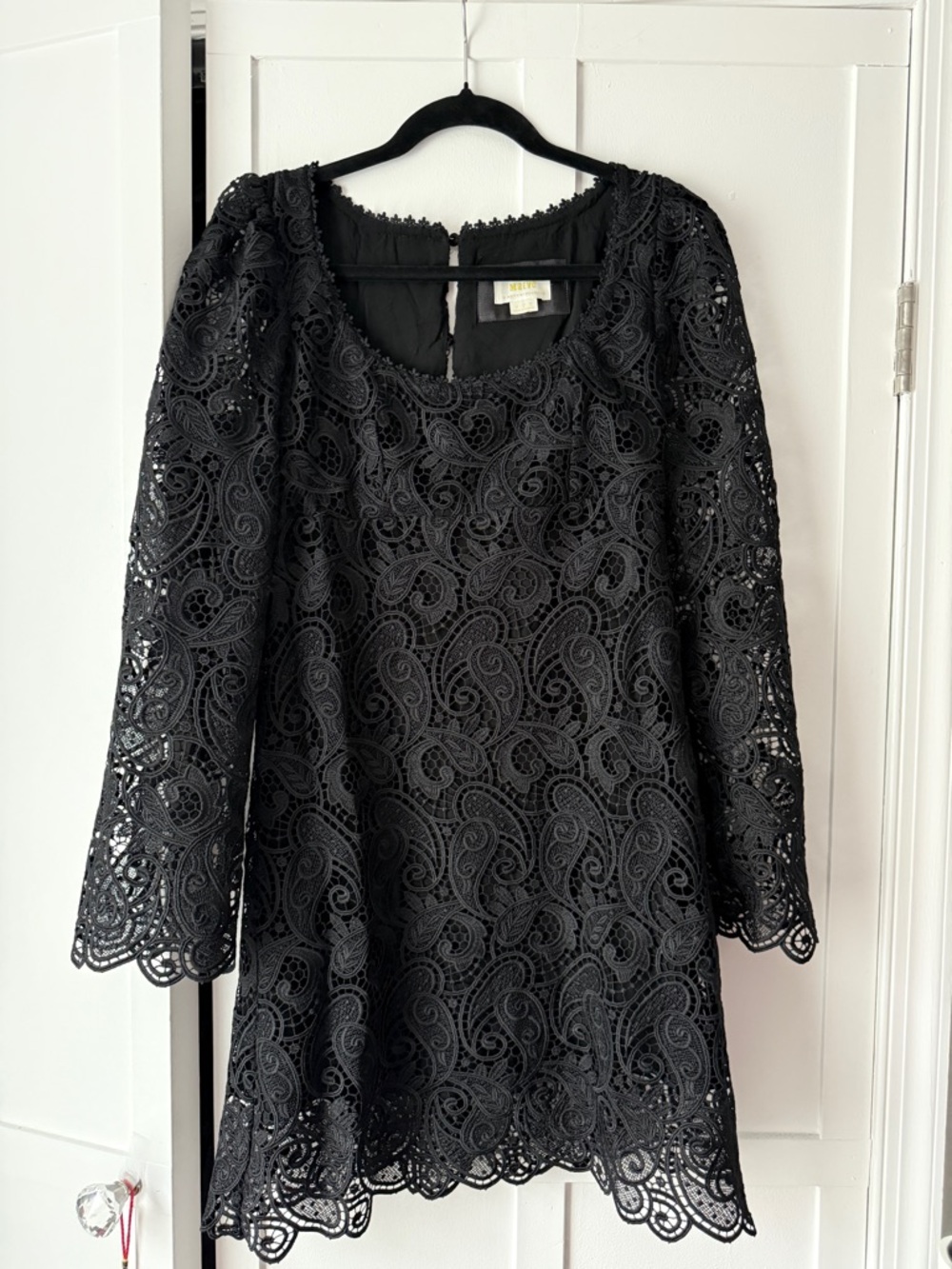 Anthropologie Maeve NWOT Embroidered Lace Black Mini Dress size 4